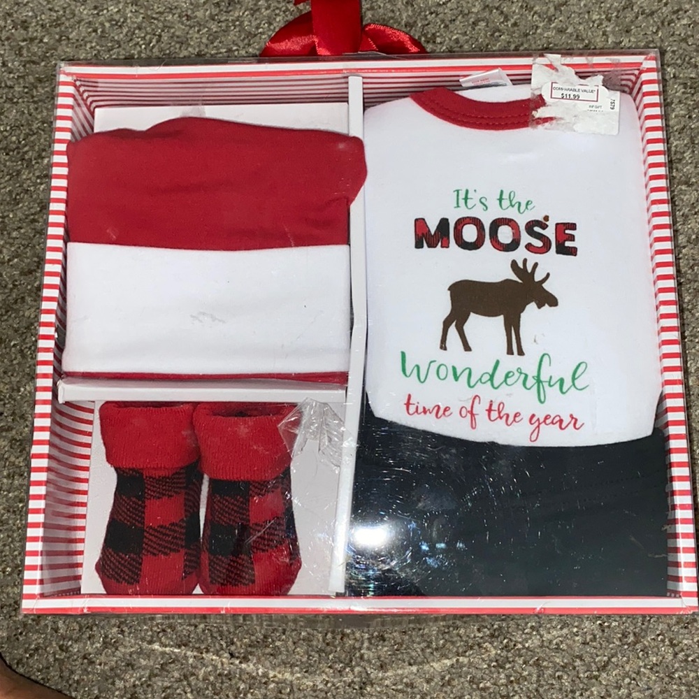 Baby First Christmas Set